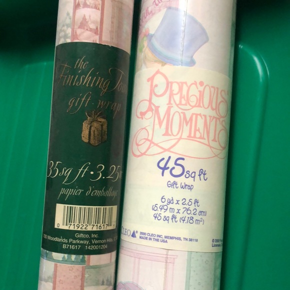 VTG 2000-2001 Precious Moments Wrapping Paper - Picture 1 of 6